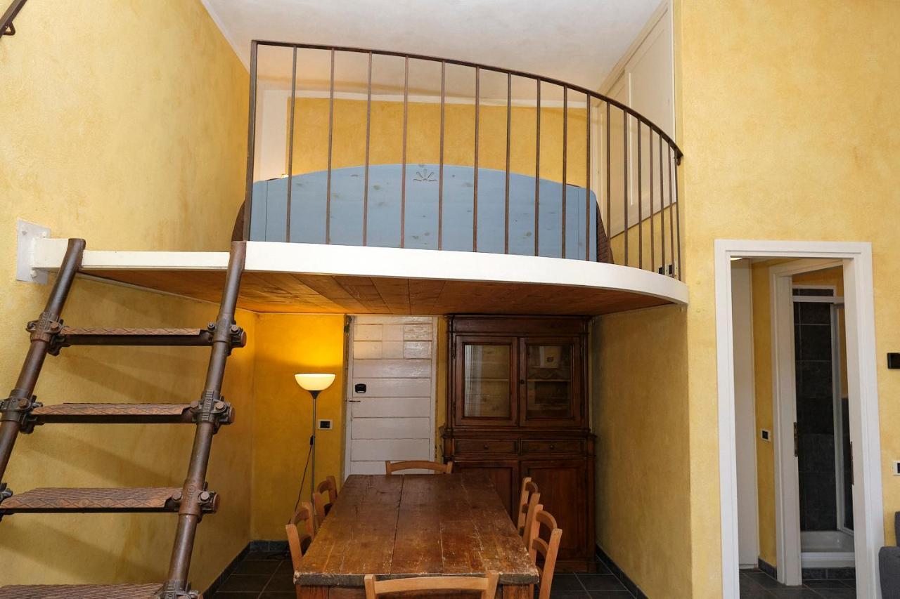 Cozy Suites On The Lake - The House Of Travelers Brienno Exterior photo